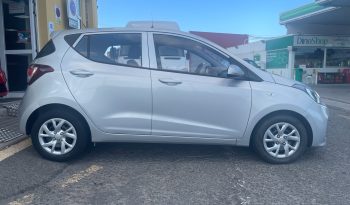 HYUNDAI i10 1.2 Style lleno